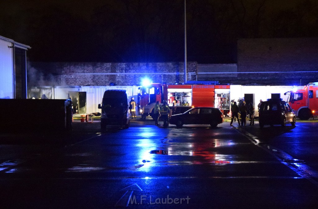 Brand Buerocontainer KHD Gelaende Koeln Deutz Deutz Muelheimerstr P08.JPG - Miklos Laubert